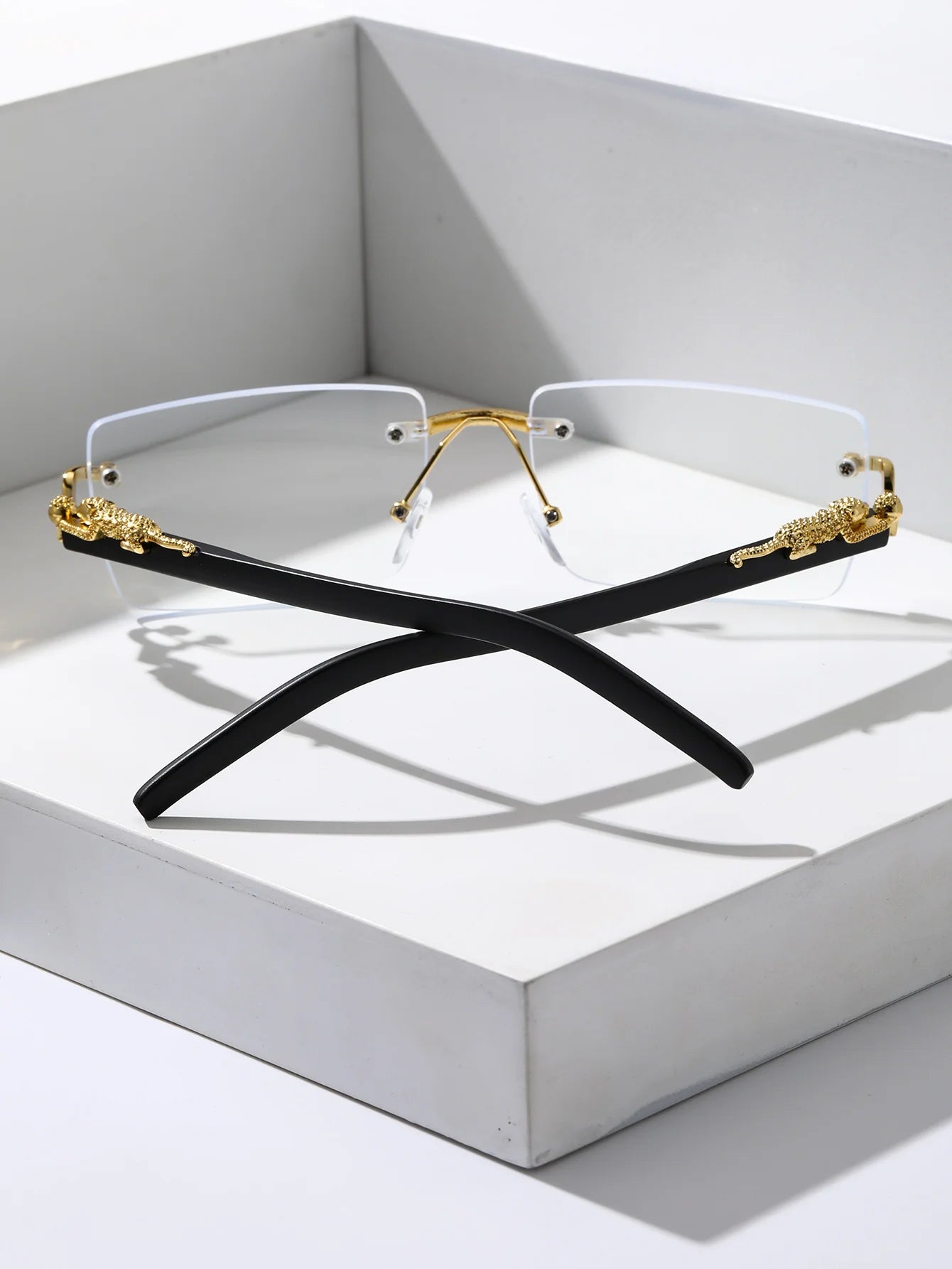 1 Pc Fashionable Trendy Frameless Rectangular Personalized Sunglasses